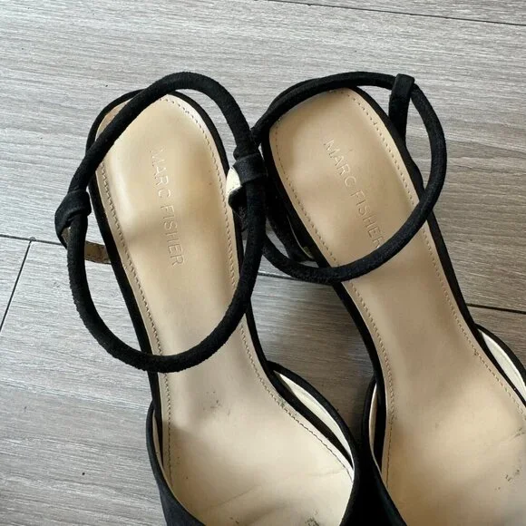 Marc Fisher Womens Size 10 Black Suede Pointed Toe Block Heel Velise Pumps - Picture 2 of 12